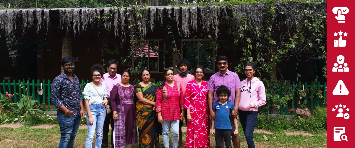 Tourist group in Chikmagalur in front of homestays